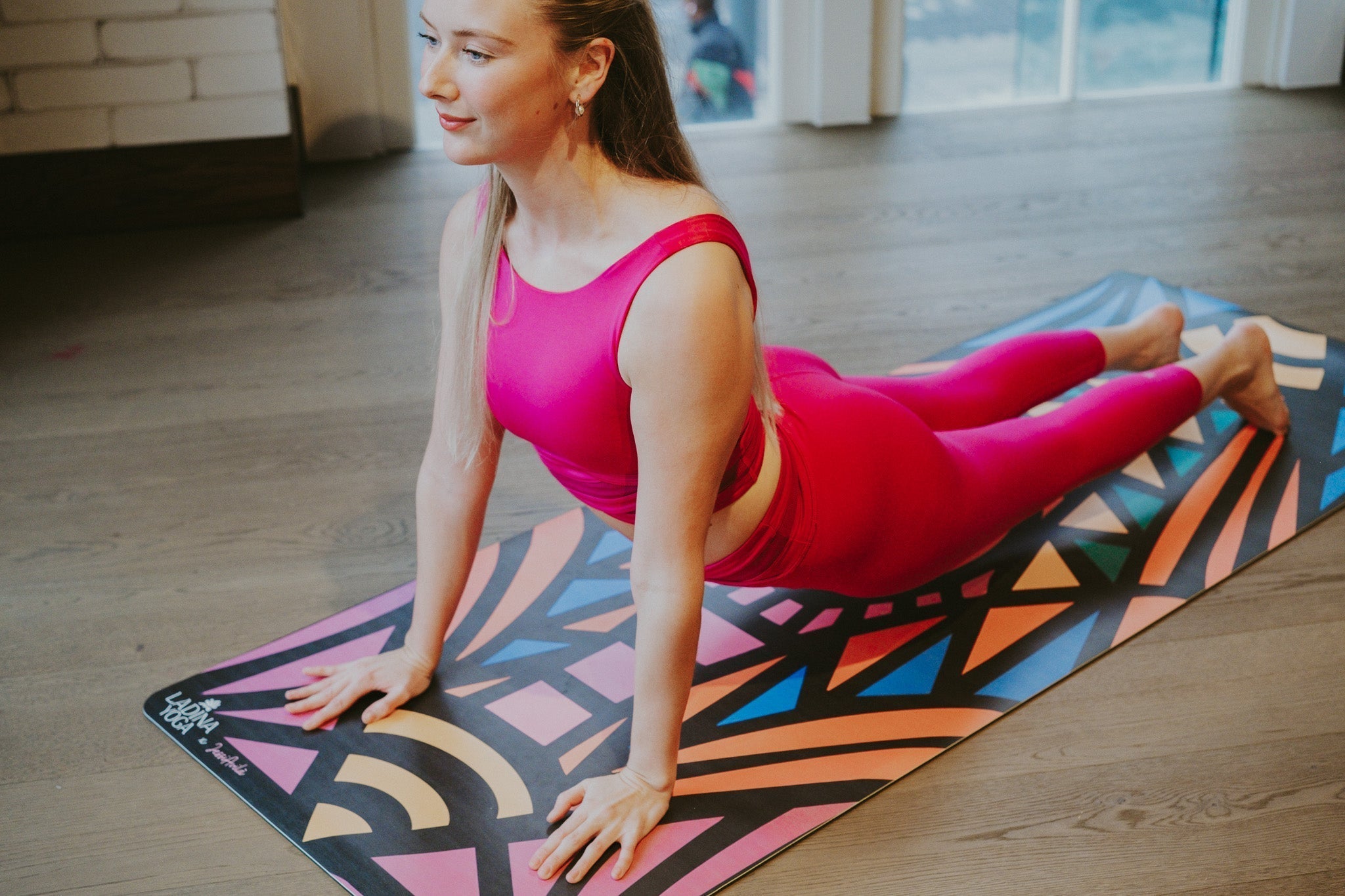 Courbe D'Energy - Sustainable Yoga Mat - The Mindful Shop